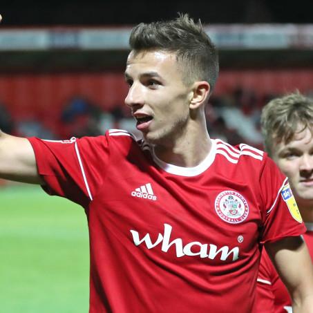 daniel-barlaser-accrington-celebrates