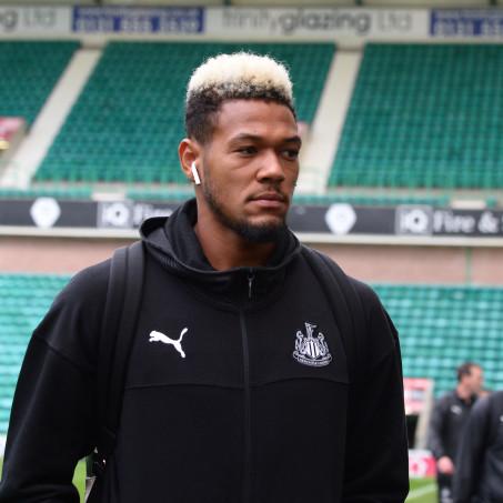 joelinton-arrives-hibernian