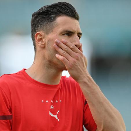 fabian-schar-switzerland-warm-up